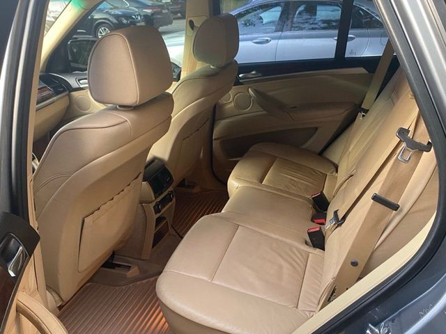 BMW X5 - зображення 1