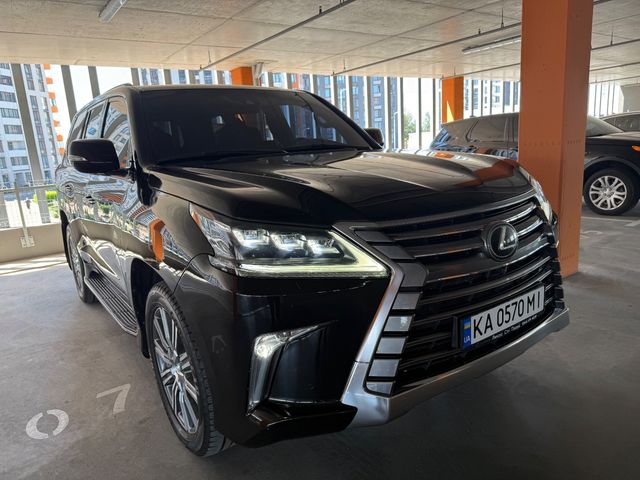 Lexus LX - зображення 1