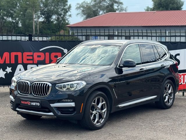 BMW X3 - фото 1