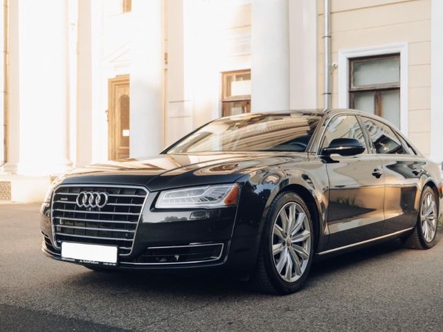 Audi A8 - зображення 1