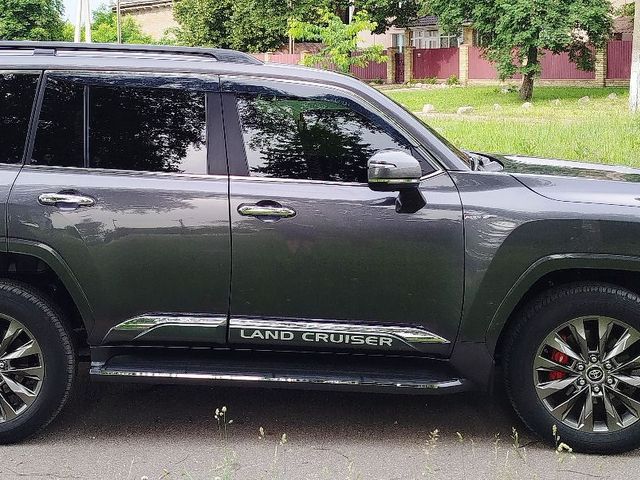 Toyota Land Cruiser - зображення 3
