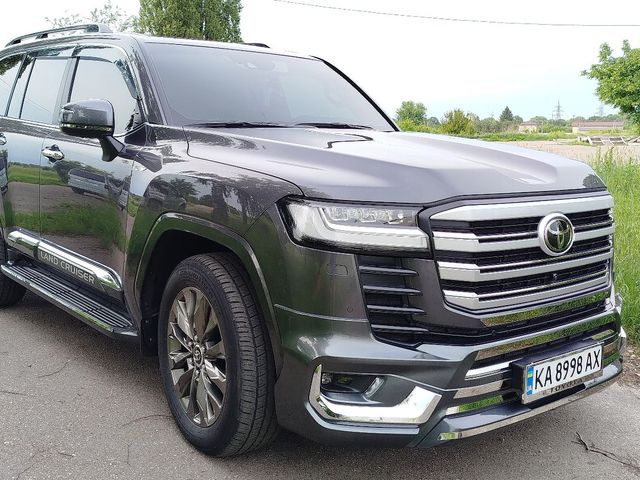 Toyota Land Cruiser - зображення 1