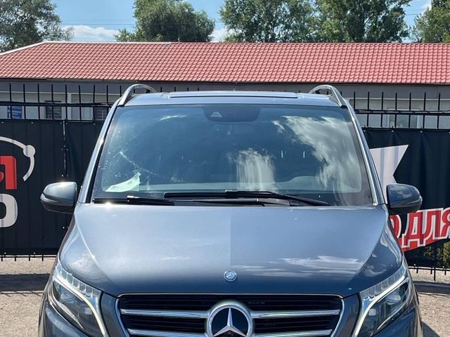 Mercedes-Benz V-Класс - зображення 2