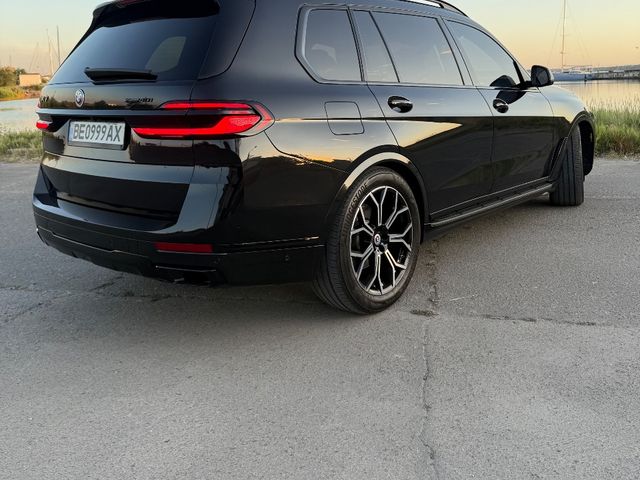 BMW X7 - зображення 4