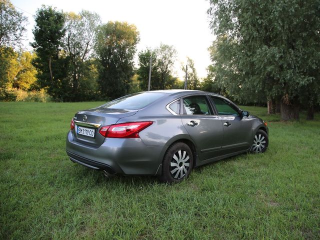 Nissan Altima - зображення 3