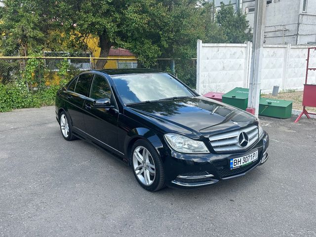 Mercedes-Benz C-Класс - зображення 4