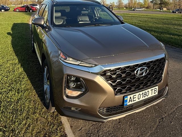 Hyundai Santa Fe - зображення 1