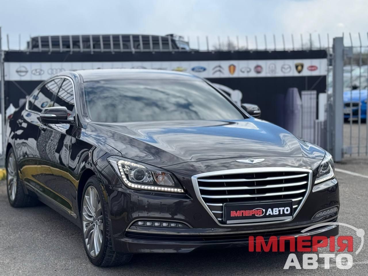 Genesis G80 - фото 1