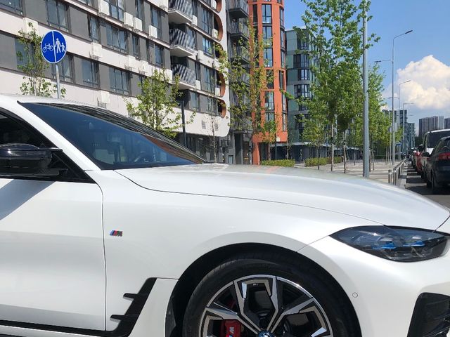 BMW i4 - зображення 1