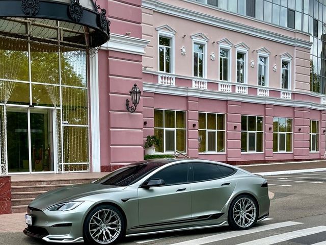 Tesla Model S - зображення 3