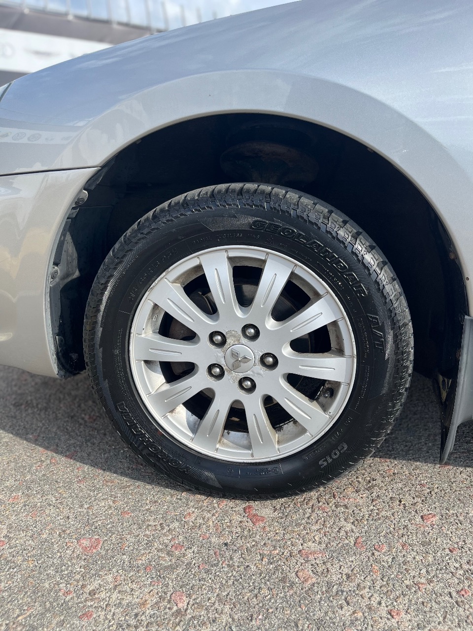 Mitsubishi Galant - зображення 3