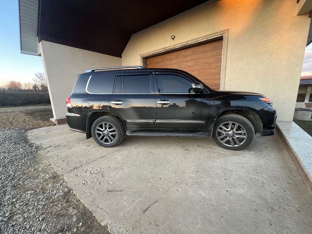 Lexus LX - зображення 2