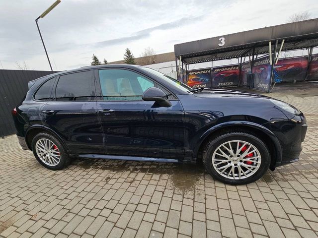 Porsche Cayenne - зображення 1