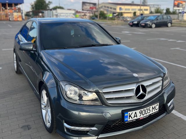 Mercedes-Benz C-Класс - зображення 1