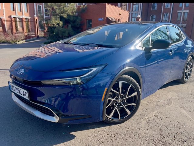 Toyota Prius - зображення 1