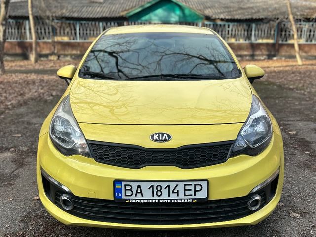 Kia Rio - фото 1