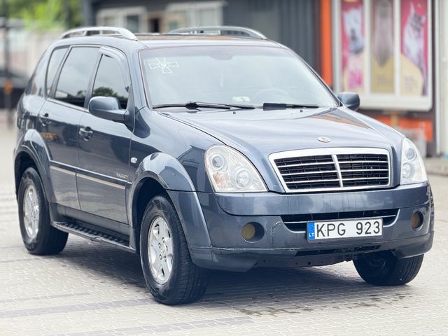 SsangYong Rexton - зображення 1