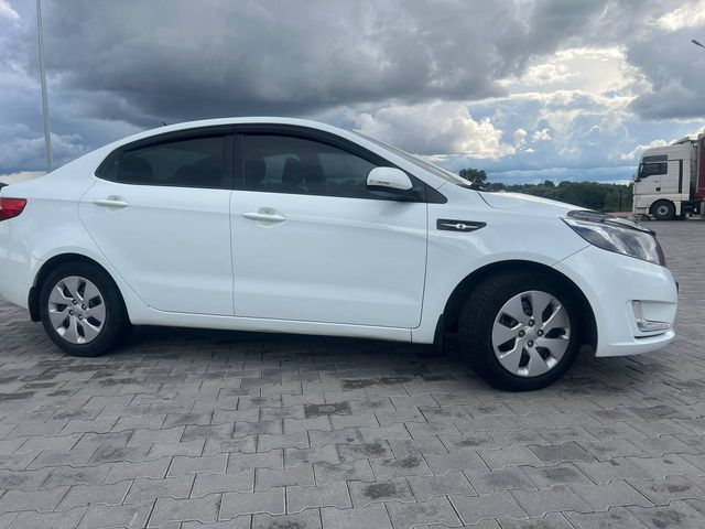 Kia Rio - зображення 3