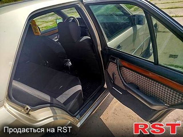 Mercedes-Benz E-Класс - зображення 2