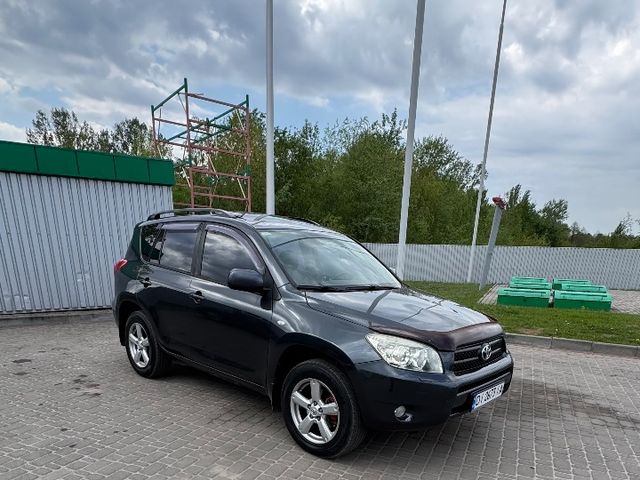 Toyota RAV4 - зображення 5