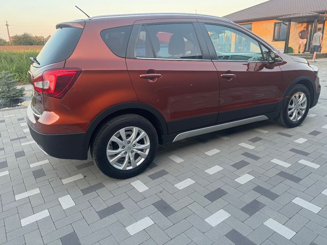Suzuki SX4 - фото 3