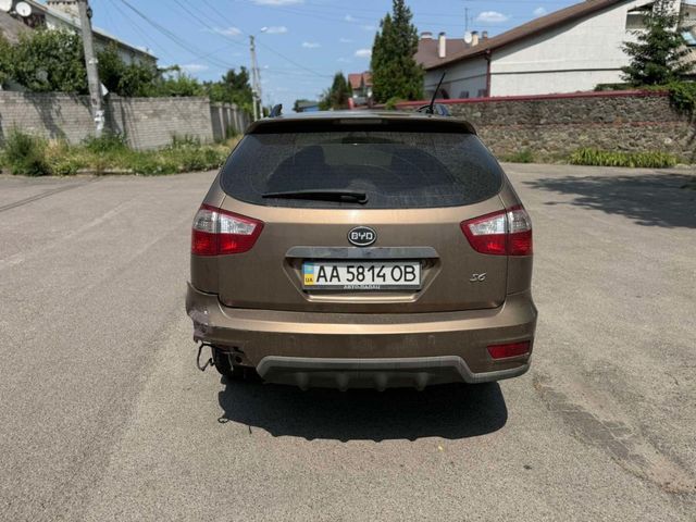 BYD S6 - зображення 4