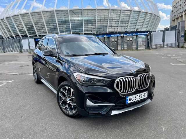 BMW X1 - зображення 1