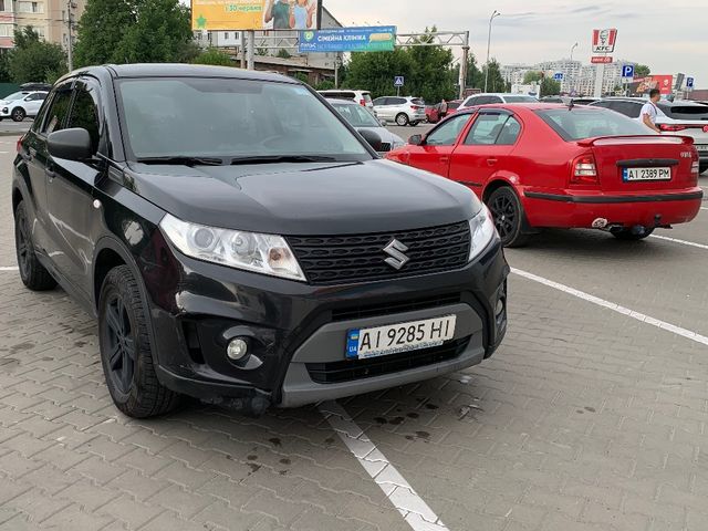 Suzuki Vitara - фото 1