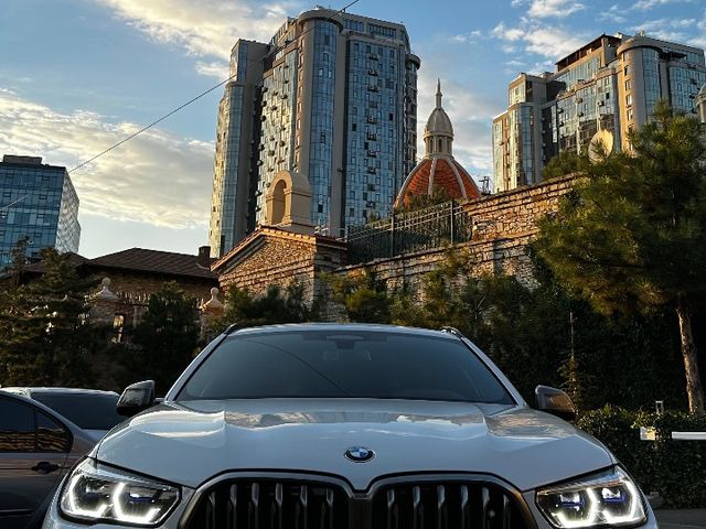 BMW X6 - зображення 2