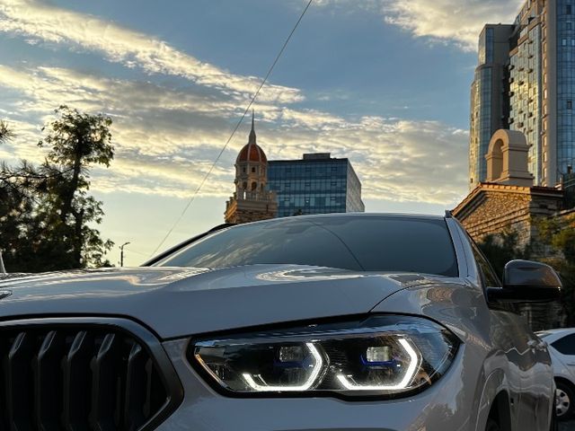 BMW X6 - зображення 3
