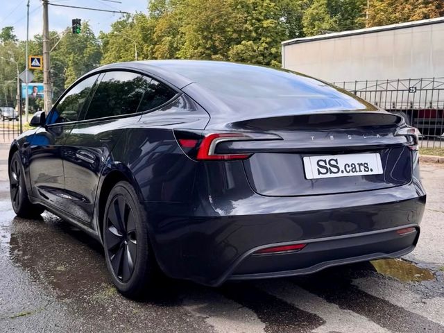 Tesla Model 3 - зображення 3