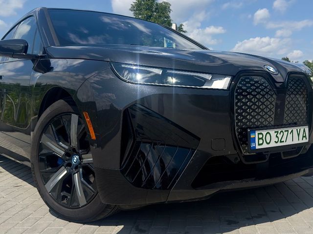 BMW iX - зображення 2