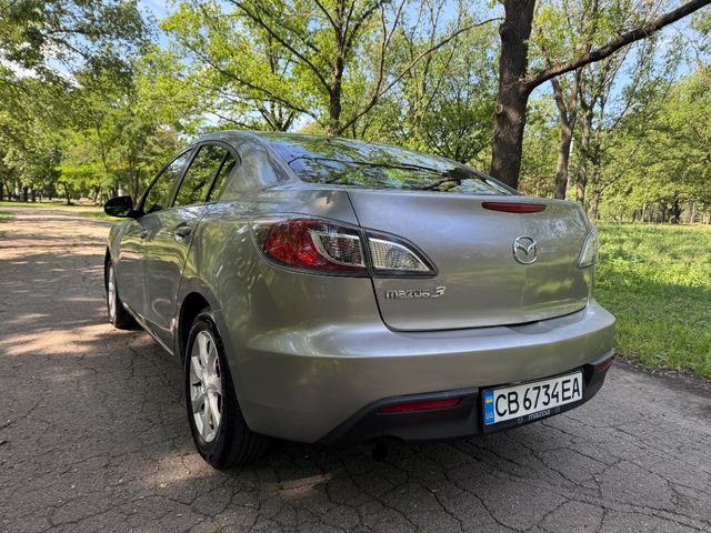 Mazda 3 - зображення 4
