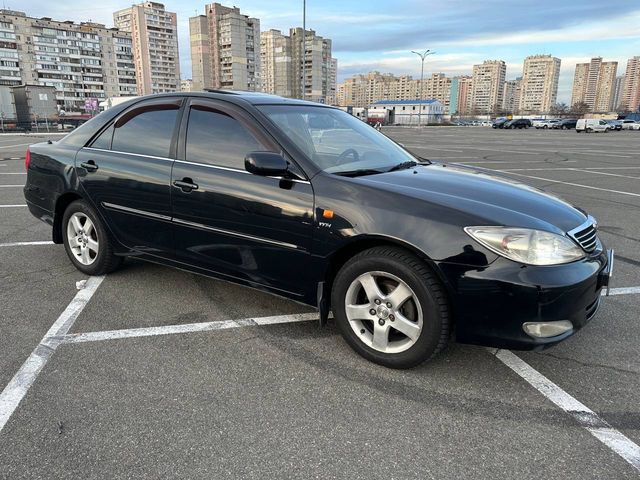 Toyota Camry - зображення 3