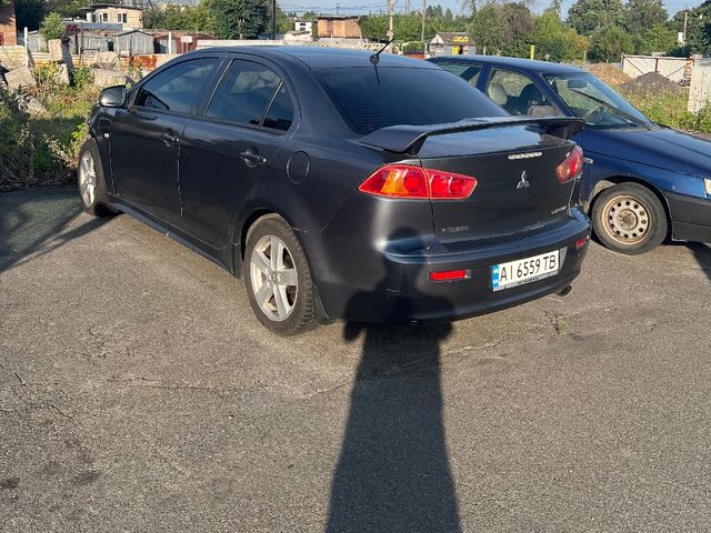 Mitsubishi Lancer - зображення 2