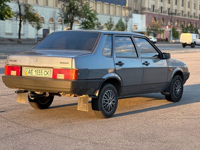 Lada (ВАЗ) 21099 - зображення 2