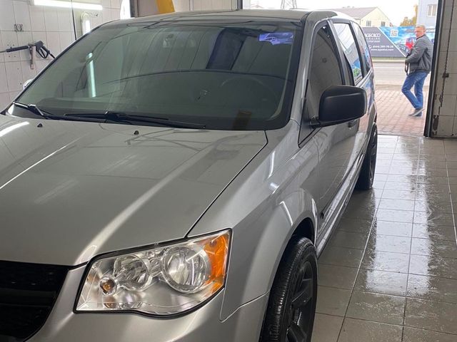 Dodge Caravan - зображення 1