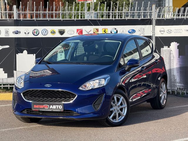 Ford Fiesta - фото 1
