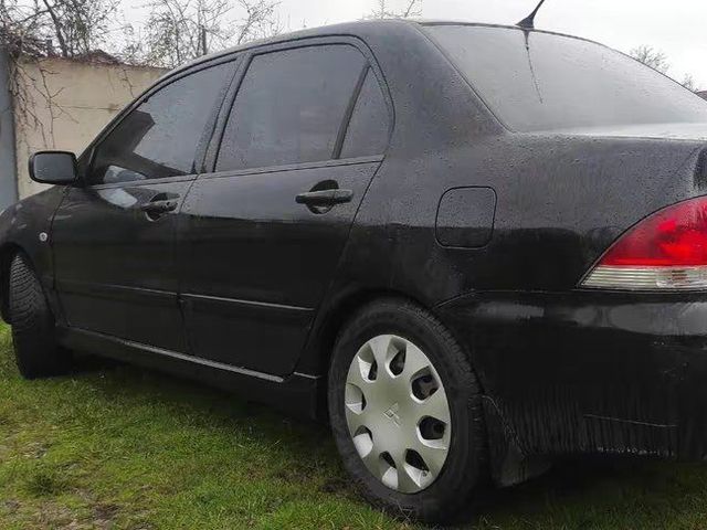 Mitsubishi Lancer - зображення 2