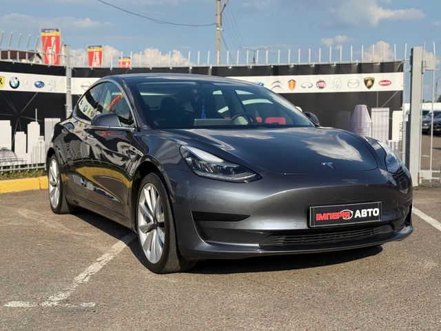 Tesla Model 3 - зображення 3