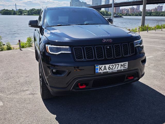 Jeep Grand Cherokee - зображення 2