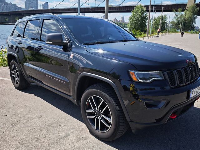 Jeep Grand Cherokee - зображення 3
