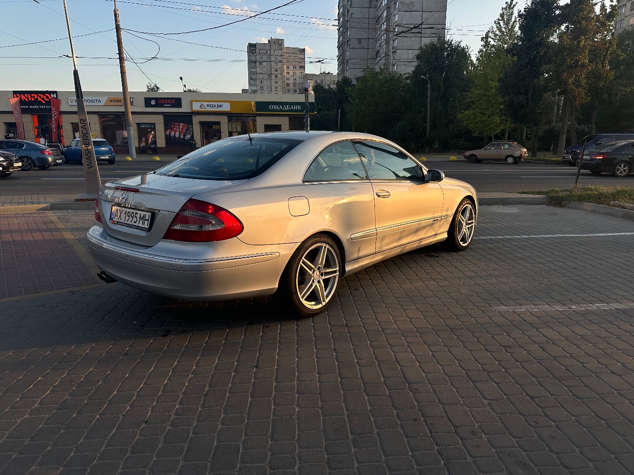 Mercedes-Benz CLK-Класс - зображення 1