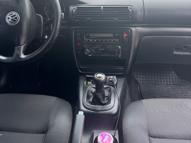 Volkswagen Passat - зображення 4