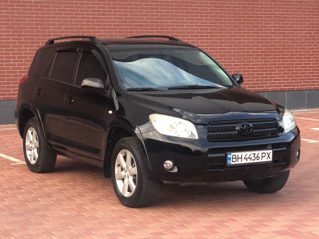 Toyota RAV4 - зображення 3