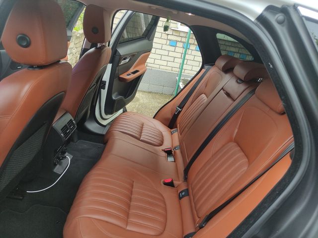 Jaguar F-Pace - зображення 3
