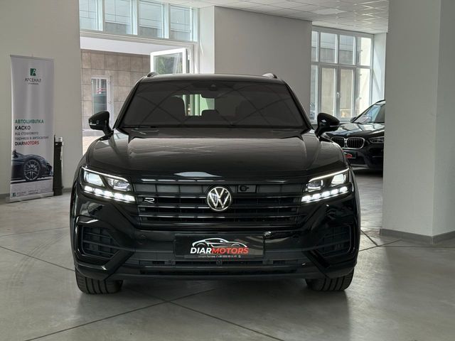 Volkswagen Touareg - зображення 2