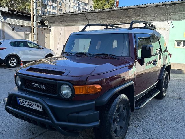 Toyota FJ Cruiser - зображення 2