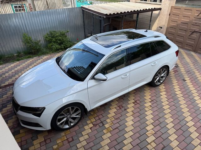 Skoda Superb - фото 2