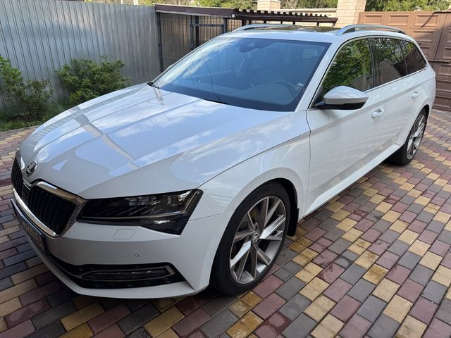 Skoda Superb - фото 5